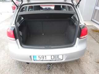 Volkswagen Golf Comfortline 1.6 77kW