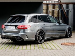 Mercedes-Benz C 63 AMG Biturbo 4.0 V8 350kW