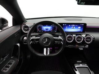 Mercedes-Benz CLA 200 AMG 1.3 120kW