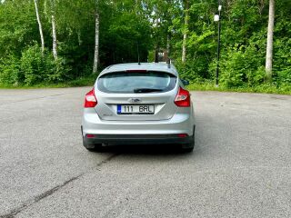 Ford Focus 1.6 70kW