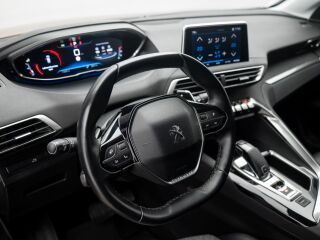 Peugeot 3008 Allure PureTech 130 1.2 96kW