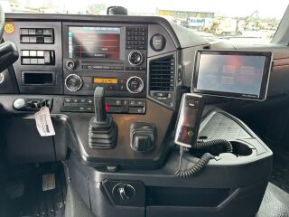 Mercedes-Benz Arocs 3251 8x4 375кВ