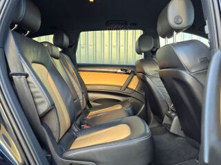 Audi Q7 S-line Exclusive 30 years Quattro 3.0 TDI 176кВ