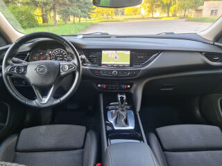 Opel Insignia 1.5 121кВ