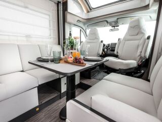 Mobilvetta KEA KOMPAKT 55 - TRUMA DIESEL - LiFePo4 - SOLAR 2.2 R4 MULTIJET 3  EURO 6E 103kW