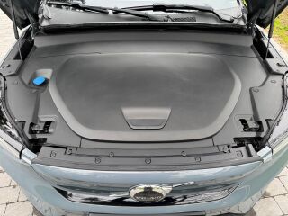 Volvo XC40 Recharge Core 170kW
