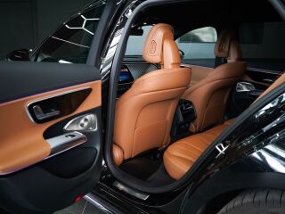 Mercedes-Benz E 300 de 4Matic AMG Line Night Package 2.0 145кВ