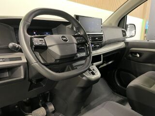 Opel Zafira Life L3 Shuttle 2.0 Blue HDi 130кВ