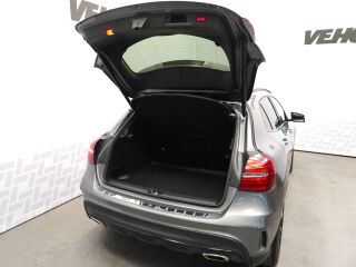 Mercedes-Benz GLA 250 4Matic AMG pakett 2.0 155kW