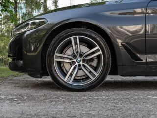 BMW 520 BMW 520d Touring G31 LCI Facelift Pano Hi Fi 2.0 R4 B47 TwinPower TDI 140kW
