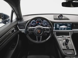 Porsche Panamera Turbo 4.0 V8 404kW