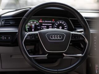 Audi e-tron 55 Sportback 300kw 158kW