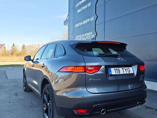 Jaguar F-Pace 3.0 221kW