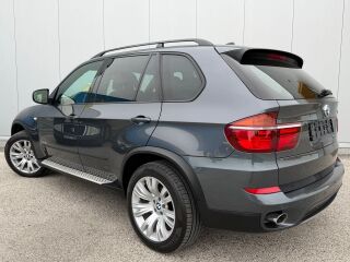 BMW X5 Facelift Sportpakett 3.0 155кВ