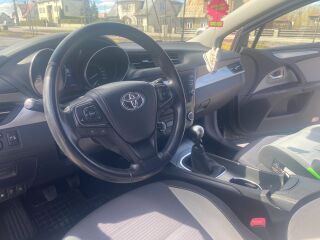 Toyota Avensis Active Plus 1.6 82kW