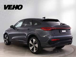 Audi Q5 Sportback S Line Quattro 2.0 R4 150кВ