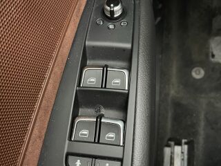 Audi A8 4.0 v8 309kW