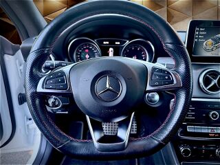 Mercedes-Benz CLA 220 4-Matic AMG 2.0 135kW