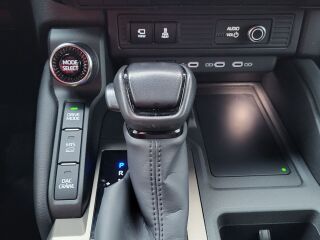 Toyota Land Cruiser First Edition 151kW