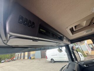Scania P320 6X2*4 EURO6 + SIDE OPENING BOX EURO 6 9291kW
