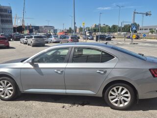Skoda Superb 2.0 110кВ
