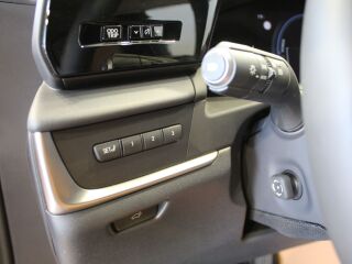 Lexus RZ 450e Luxury AWD 132kW
