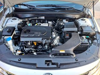 Kia Optima 1.7 104kW