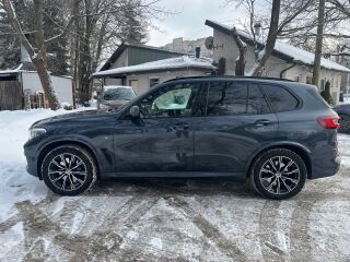 BMW X5 3.0 210кВ