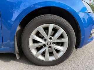 Skoda Octavia 1.5 96кВ