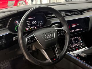 Audi e-tron E-tron Sportback 50 Quattro*S-Line*BLACK ED 158кВ