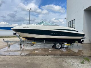 Maxum 2100 sc 5.0 V8