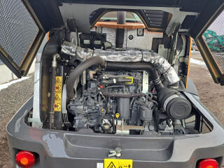 Case 321 F 55kW