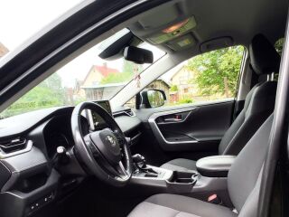 Toyota RAV4 2.0 129kW