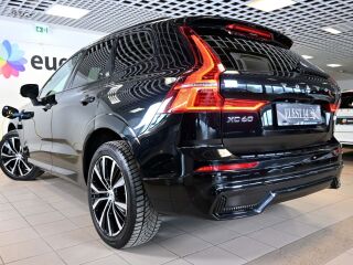 Volvo XC60 AWD T6 H&K LUXURY ULTIMATE DARK INTELLI SAFE  2.0 T6 Long Range 293kW