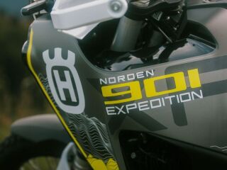 Husqvarna Norden 901 Expedition R2 2 silindrit 4 takti 77kW