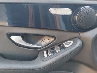 Mercedes-Benz C 200 2.1 100kW