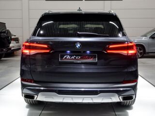 BMW X5 3.0 V6 NOVC-HEV 210kW