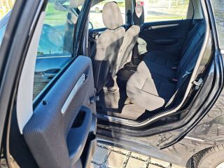 Mercedes-Benz B 180 2.0 80kW
