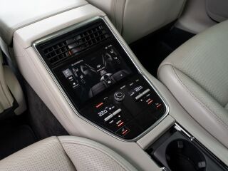 Porsche Panamera 2.9 324кВ