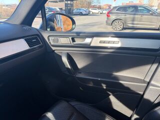 Volkswagen Touareg FullOptions 3.0 180kW