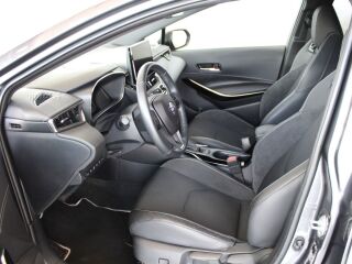 Toyota Corolla Luxury Hybrid 1.8 1.8  72kW  FWD 72kW