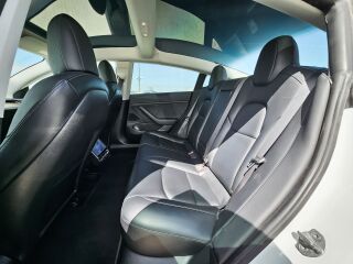 Tesla Model 3 Long Range 366kW 153kW