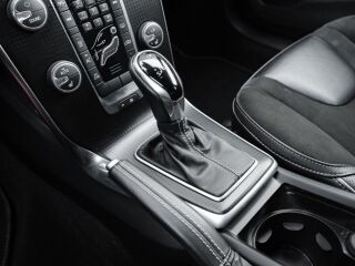 Volvo V40 R-Design 2.0 110kW