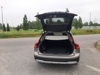 Volvo V90 Cross Country 2.0 145kW