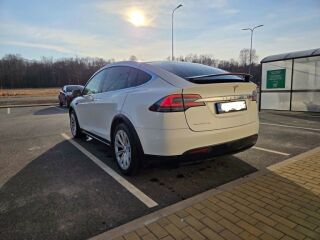 Tesla Model X 75D 158kW