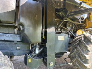 New Holland  8.7 R6 250kW