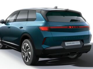 Opel Grandland GS Hybrid 145 e-DCS6 107kW