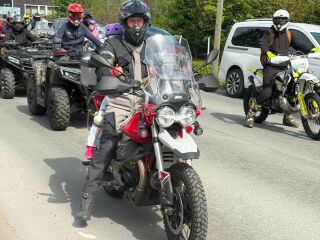Moto Guzzi V85TT Premium V2 59kW