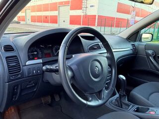Renault Laguna Elegance 2.0 99kW