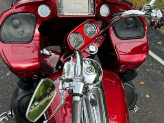 Harley-Davidson Road Glide FLTRUSE CVO ULTRA V2 72kW